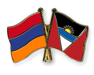 Fahnen Pins Armenien Antigua-und-Barbuda