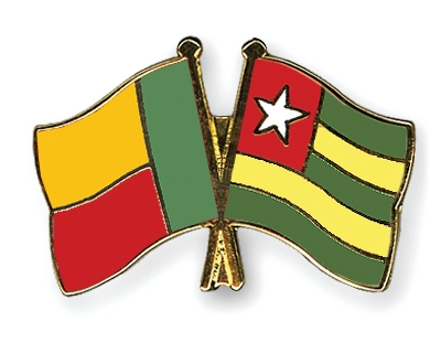 Fahnen Pins Benin Togo