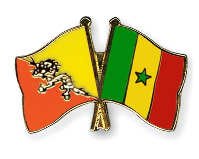 Fahnen Pins Bhutan Senegal