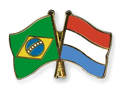 Fahnen Pins Brasilien Luxemburg