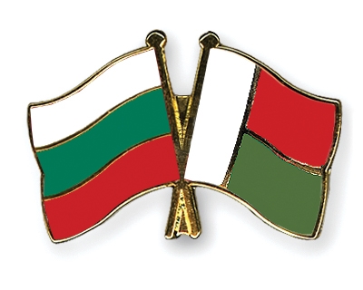 Fahnen Pins Bulgarien Madagaskar