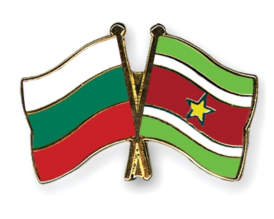 Fahnen Pins Bulgarien Surinam