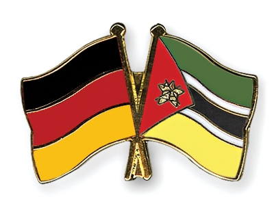 Fahnen Pins Deutschland Mosambik