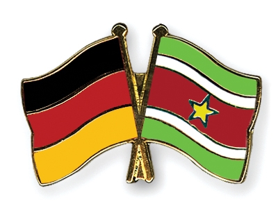 Fahnen Pins Deutschland Surinam