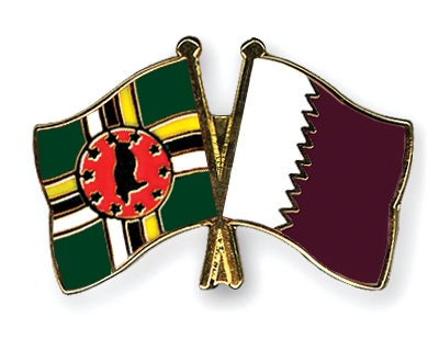 Fahnen Pins Dominica Katar