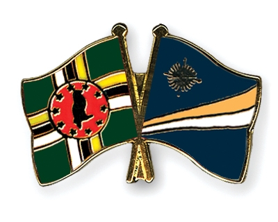 Fahnen Pins Dominica Marshallinseln