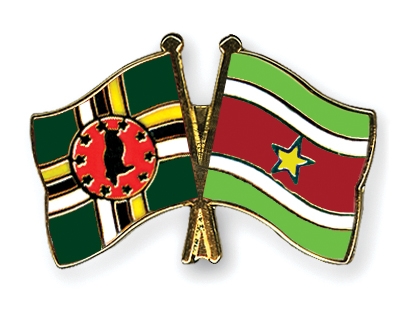 Fahnen Pins Dominica Surinam