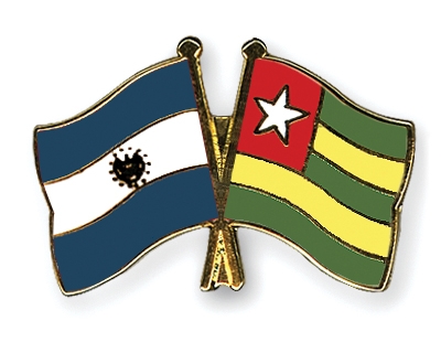 Fahnen Pins El-Salvador Togo