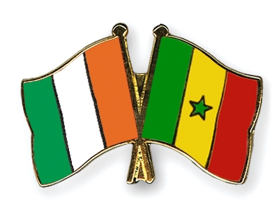 Fahnen Pins Elfenbeinkste Senegal