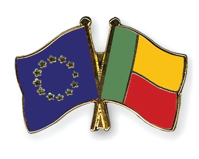 Fahnen Pins Europa Benin