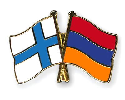 Fahnen Pins Finnland Armenien