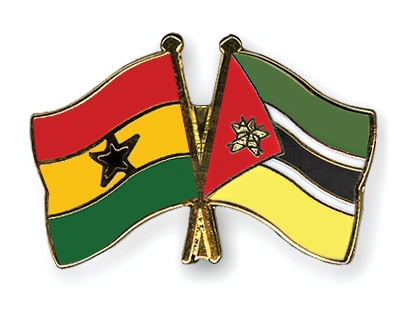 Fahnen Pins Ghana Mosambik