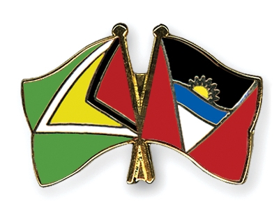 Fahnen Pins Guyana Antigua-und-Barbuda