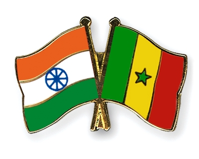 Fahnen Pins Indien Senegal