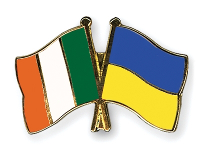 Fahnen Pins Irland Ukraine