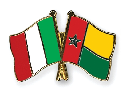 Fahnen Pins Italien Guinea-Bissau