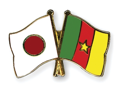 Fahnen Pins Japan Kamerun