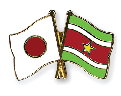 Fahnen Pins Japan Surinam