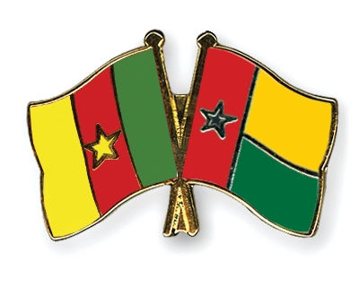 Fahnen Pins Kamerun Guinea-Bissau