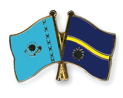 Fahnen Pins Kasachstan Nauru