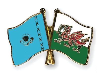 Fahnen Pins Kasachstan Wales