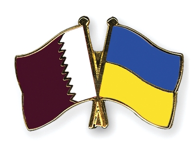 Fahnen Pins Katar Ukraine