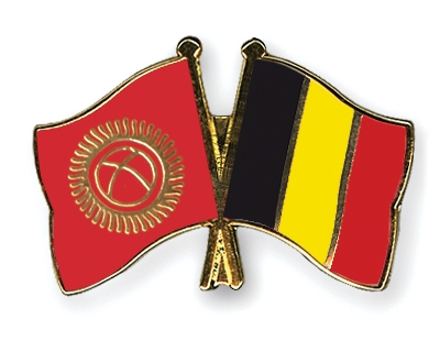 Fahnen Pins Kirgisistan Belgien