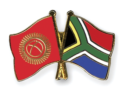 Fahnen Pins Kirgisistan Sdafrika