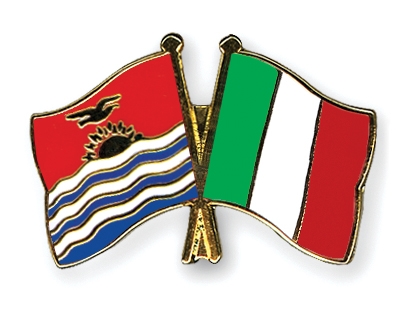 Fahnen Pins Kiribati Italien