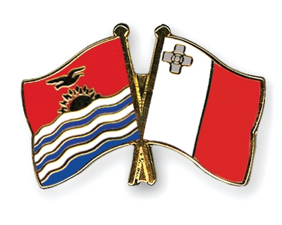 Fahnen Pins Kiribati Malta