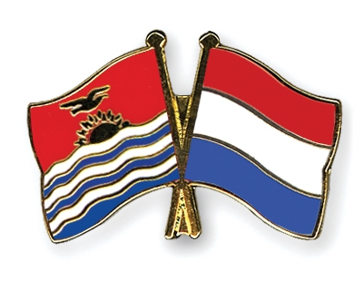 Fahnen Pins Kiribati Niederlande