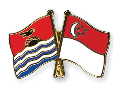 Fahnen Pins Kiribati Singapur