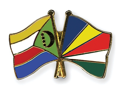 Fahnen Pins Komoren Seychellen