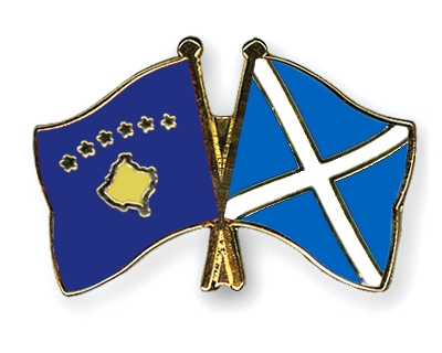 Fahnen Pins Kosovo Schottland