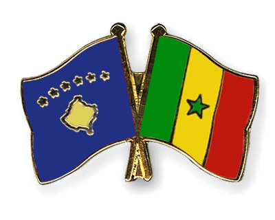 Fahnen Pins Kosovo Senegal