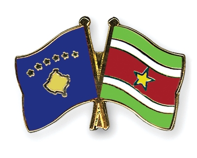 Fahnen Pins Kosovo Surinam