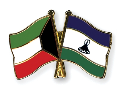Fahnen Pins Kuwait Lesotho