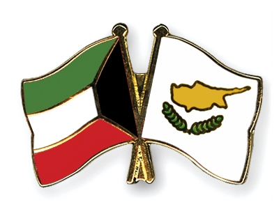 Fahnen Pins Kuwait Zypern