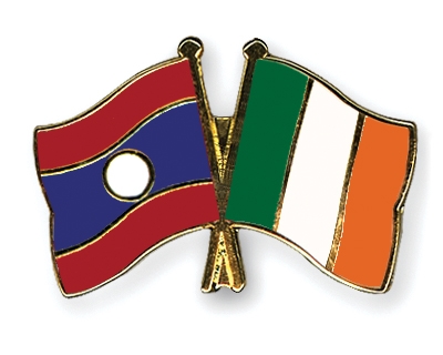 Fahnen Pins Laos Irland