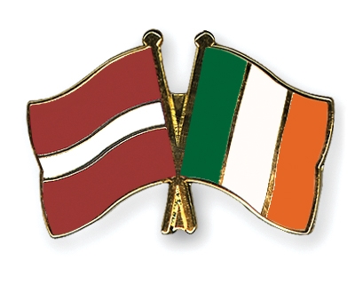Fahnen Pins Lettland Irland