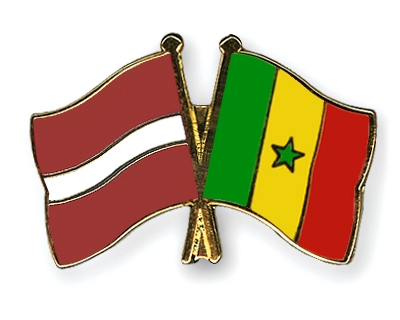 Fahnen Pins Lettland Senegal