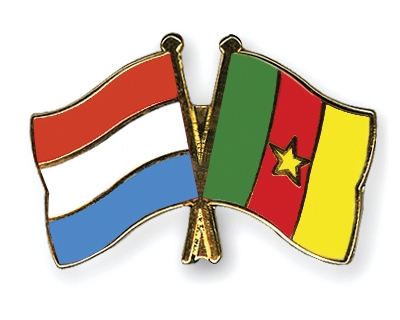 Fahnen Pins Luxemburg Kamerun