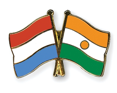 Fahnen Pins Luxemburg Niger