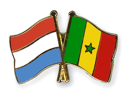 Fahnen Pins Luxemburg Senegal