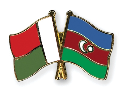 Fahnen Pins Madagaskar Aserbaidschan