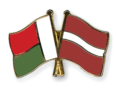 Fahnen Pins Madagaskar Lettland