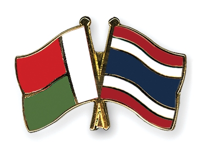 Fahnen Pins Madagaskar Thailand