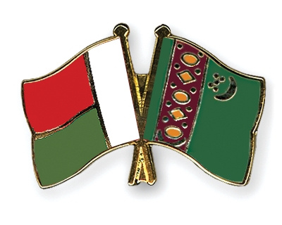 Fahnen Pins Madagaskar Turkmenistan