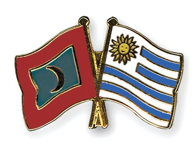 Fahnen Pins Malediven Uruguay