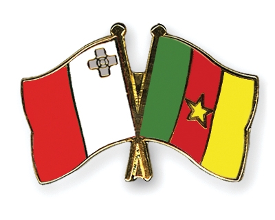 Fahnen Pins Malta Kamerun